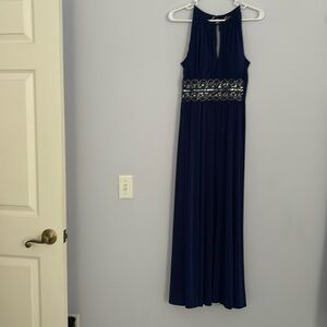 Ladies evening dress in excellent condition only worn once